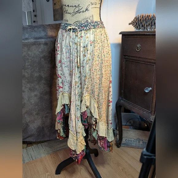 Floral Bohemian Skirt Western Swing Elastic Waist - Picture 10 of 13